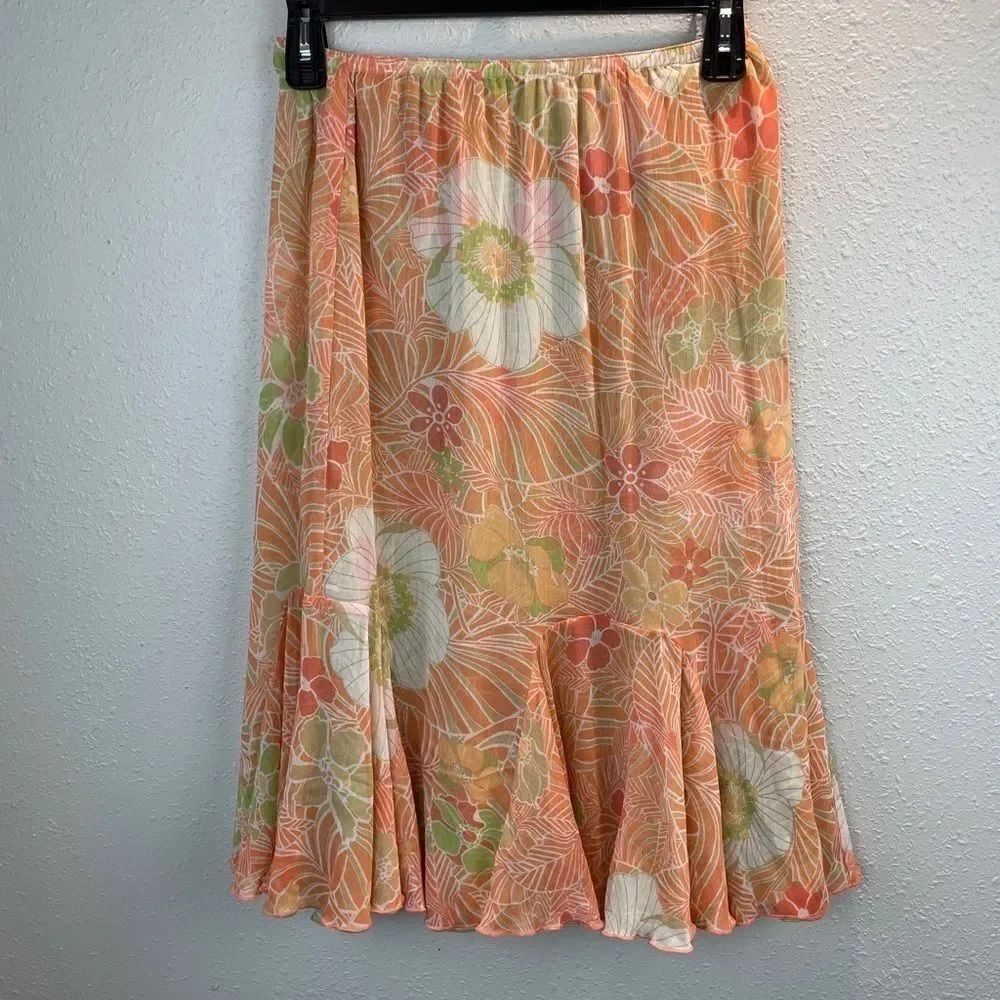 NWT Multiples Floral Skirt Size M